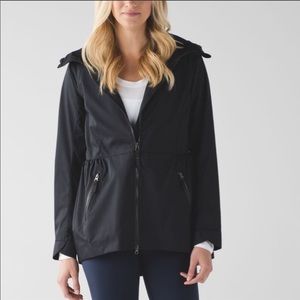 NWOT Lululemon Rain for Daze II